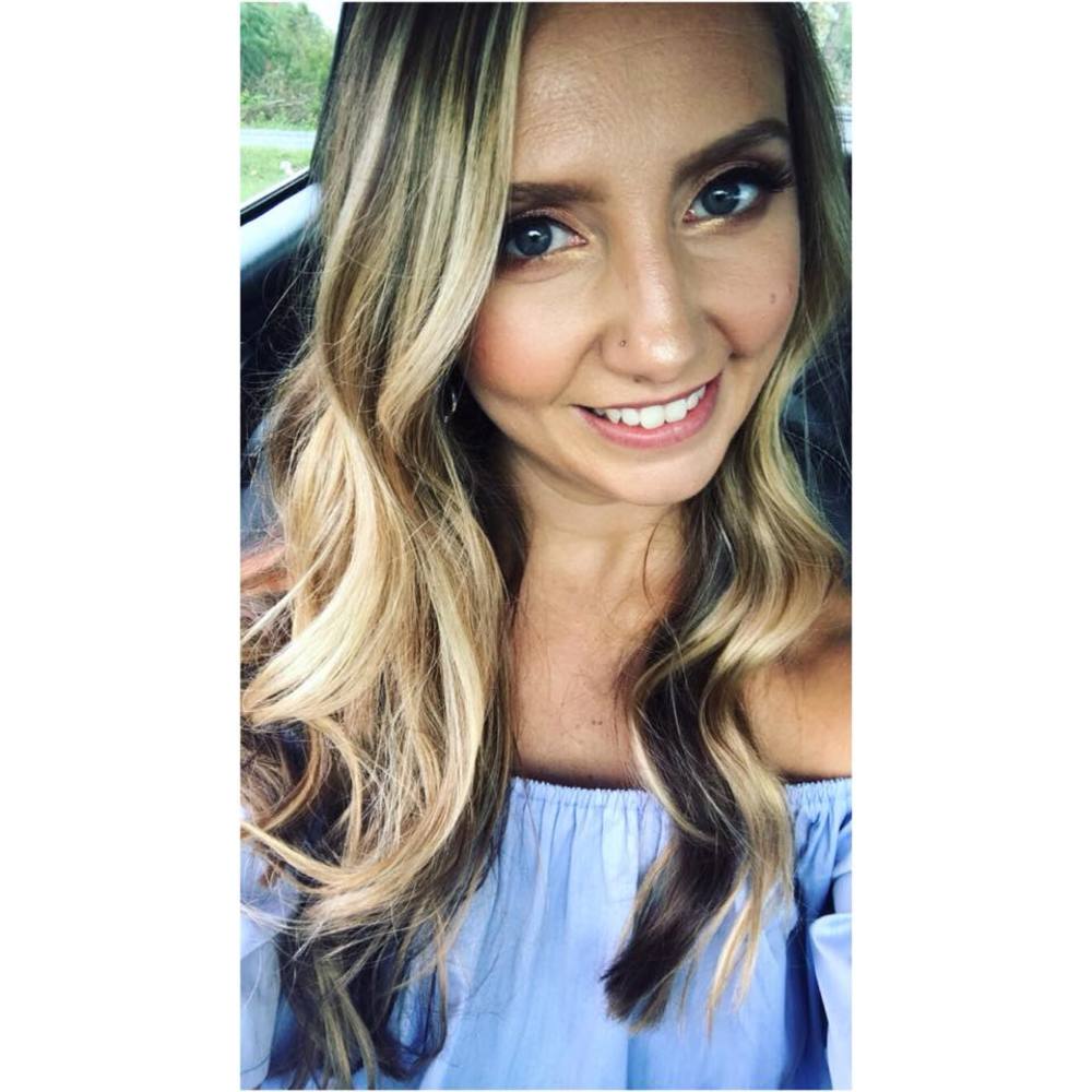 Meet your Posher, Candace